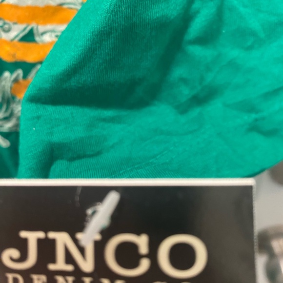 JNCO Graphic slim fit  T shirt - Picture 5 of 9